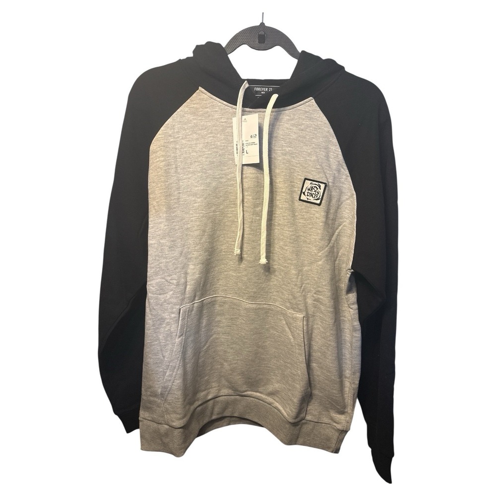 Forever 21 Men's Raglan Colorblock Pullover Hoodie‎ Large NWT